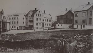 Hvedings gate 50-åra.JPG