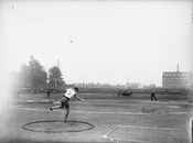 Fra et friidrettsstevne. Foto: Narve Skarpmoen (1906).