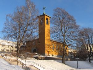 Iladalen kirke Oslo 2014.jpg