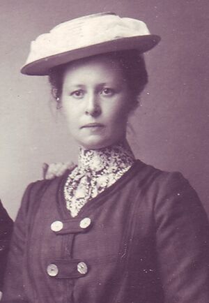 Ingeborg Gimnes f. Fugelsnes (1875-1946).jpg