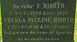 Ingeniør Fredrik Hiorth gravminne.jpg