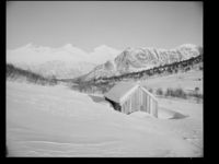 101. Istindene fra Vengjedalen - no-nb digifoto 20150205 00100 NB MIT FNR 15765.jpg