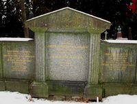 17. Jørgen Mathias Hansen gravminne.jpg