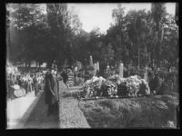 Etter bisettelsen på Vår Frelsers gravlund. Foto: Narve Skarpmoen