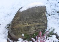 Skihistorikeren Jakob Vaages gravminne. Foto: Stig Rune Pedersen