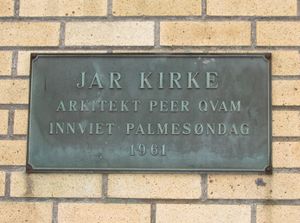 Jar kirke Bærum 2014 3.jpg