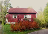 Nr. 16–18, den fredede plassen Jegersborg. Foto: Erlend Bjørtveit (2013).