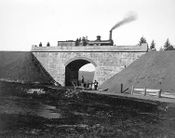 Den nye Frogner bru på Hovedbanen som i 1866 erstattet en trebru.Kilde: Jernbanemuseet