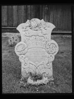 76. Jo Gjendes gravstøtte - no-nb digifoto 20150120 00117 NB MIT FNR 20101.jpg