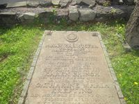 Liggende jernplate på Asker kirkegård, omkr. 1799. Foto: Stig Rune Pedersen