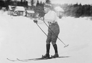 Johan Grøttumsbråten foto 1925.jpg