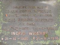 302. Johan Sofus Widerøe gravminne.jpg