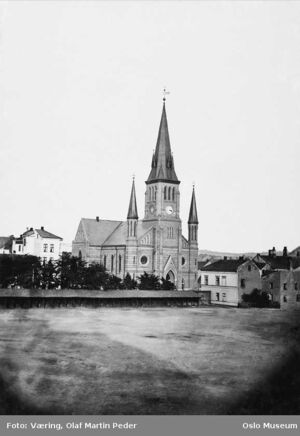 Johanneskirken Oslo 1880-1890 OB.F00852.jpg