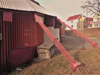 Festebarduene for taket. Foto: Pål Giørtz (2008).