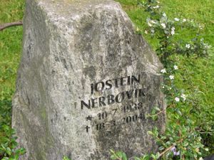 Jostein Nerbøvik gravminne.jpg