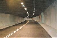 Juni 2004: Snart settes trafikken på E6-tunnelen gjennom Eggevammen.