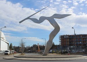 Kåre Groven skulptur Snarøyveien Bærum.jpg