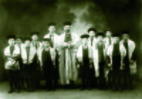 Kantor Selig Gotthelf (1894–1943) og synagogekoret i Den israelitiske menighed i Kristiania (Oslo) kring 1921–1924.