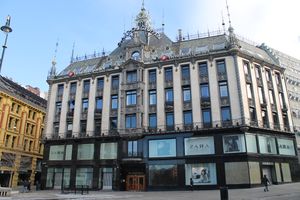 Karl Johans gate 25 i Oslo.JPG