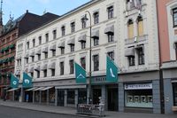 Karl Johans gate 41-43, hvor også familien bodde. (ca. 1841). Foto: Chris Nyborg (2013).