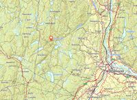 Kart som viser beliggenheten av plassen, omtrent 10 kilometer vest for Hokksund.