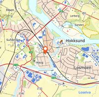 Kart som viser beliggenheten rett sør for Hokksund sentrum.