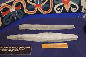Kastestein fra middelalderen Forsvarsmuseet.JPG