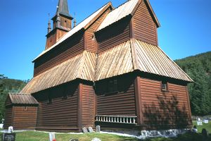 Kaupanger stavkirke.jpg