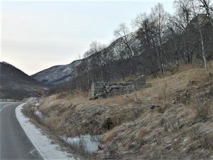 Kibsgård-familiens hus i Langvassdalen.jpg