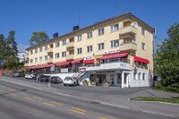 Nr. 85: Forretningsgård i Kirkeveien på Haslum. Foto: Leif-Harald Ruud (2018)