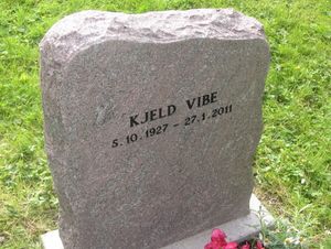 Kjeld Vibe gravminne.jpg