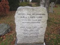 53. Kjell L'Abée-Lund gravminne.JPG