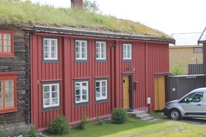 Kjerkgata 57 på Røros.JPG