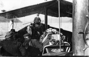 Klaus Ingebrigtsen båre 1908.jpg