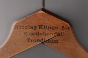 Klehengar Nicolay Klinge As Klaedehandel Trondheim.jpg
