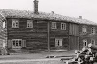 36. Kleppe Nordigard - Gammelkleppe, Oppland - Riksantikvaren-T125 01 0433.jpg