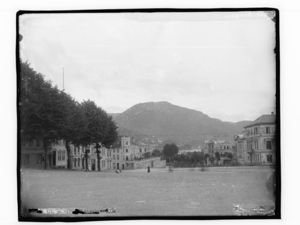 Klubbygningen og Holsts Hotel - NB MS G4 0243.jpg