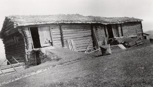 Knashaug, Hedmark - Riksantikvaren-T110 01 0107.jpg