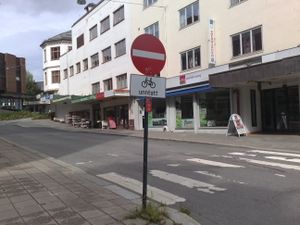 Knivstikkeren Gjøvik 2012.jpg