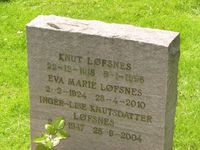 Motstandsmannen og SF-politikeren Knut Løfsnes (1918-96) er gravlagt på Bryn kirkegård i Bærum. Foto: Stig Rune Pedersen