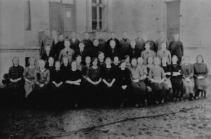 Konfirmanter fra Vestfossen i 1923 (oeb-228937).jpg