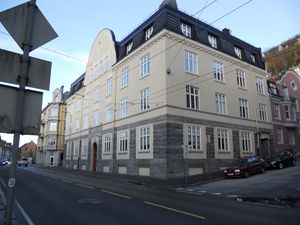 Kong Oscars gate 62.jpg