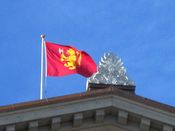 Kongeflagget vaier over Slottet, mars 2013. Foto: Stig Rune Pedersen