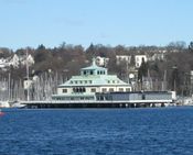 Klubbhuset Kongen, Frognerstranda i Oslo, oppført 1925, arkitekt Ole Sverre. Foto: Stig Rune Pedersen