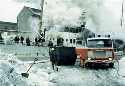 Brannen på Kongeskipet 7. mars 1985. Foto: Svend Aage Madsen (1985).