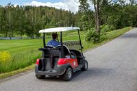 Sør for Sofiemyr passerer Kongeveien golfbanen på Greverud. Foto: Leif-Harald Ruud (2019)