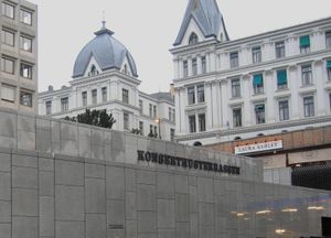 Konserthusterrassen Oslo 2007.jpg