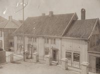 17. Konsul Fredrik Hansens hus, Skagen 18, Rogaland - Riksantikvaren-T229 01 0273.jpg