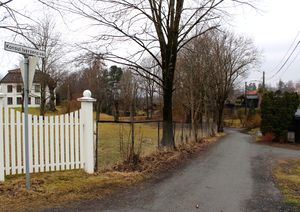 Konsul Iversens vei Bærum 2016.jpg