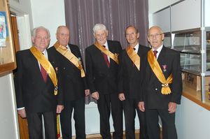 Korister med Storkorset.JPG